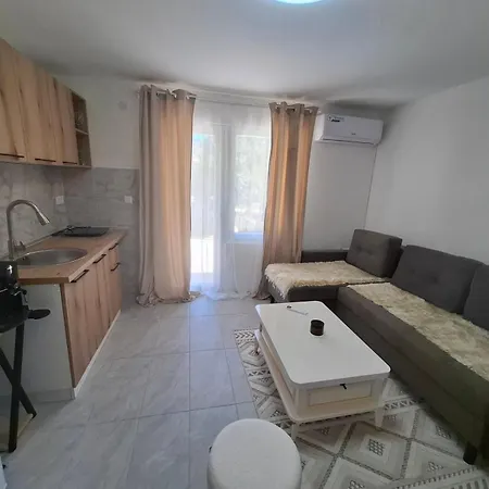 Apartamento Sara *